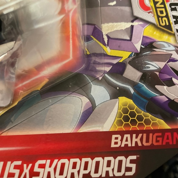 Bakugan Legends Black Darkus CYNDEOUS x SKORPOROS Action Figure NEW - make offer - Picture 8 of 8